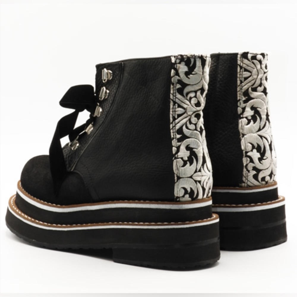 Kuu Kavelina Elegant Black and White Chunky Platform Ankle Boots Sneakers
